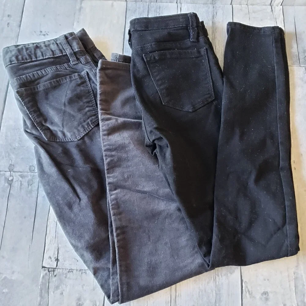 Gap (set of 2) Girls Black Jeans And Gray Corduroy Super Skinny - Size 12 Slim